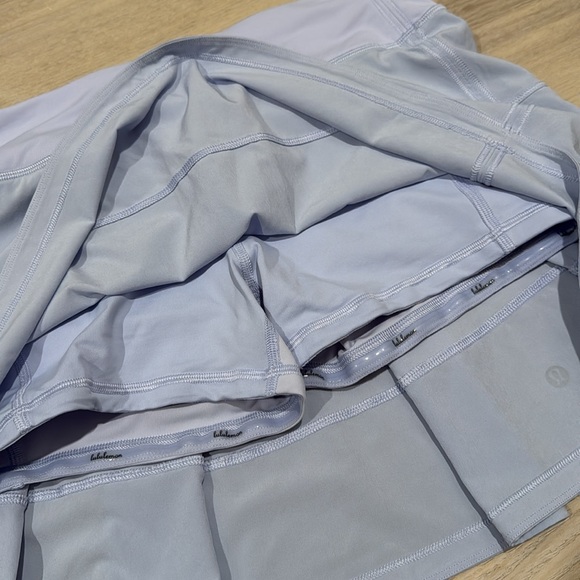Lululemon Pace Rival Mid-Rise Skirt Long Size 6 Pastel Blue Color - Picture 3 of 7